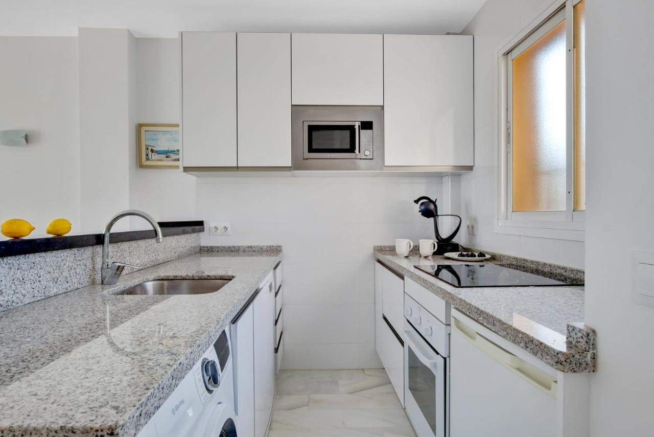 Апартаменты Erisa 59 By Ivi Real Estate Торремолинос Экстерьер фото